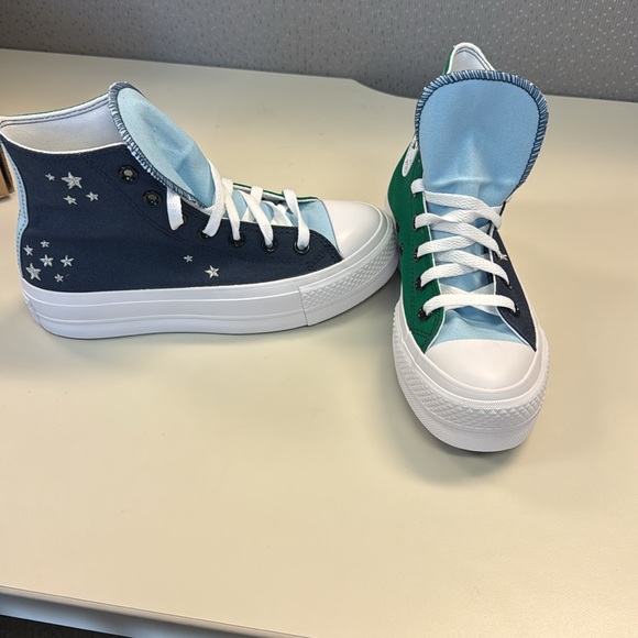 Customized Converse All Stars - Picture 4 of 8